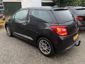 Citroën DS3 e-HDI 1.6 So Chic Vaste Prijs picture 12