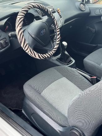 Ford Fiesta 1.25 Limited 3drs picture 10