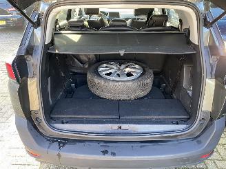 Peugeot 5008 Auto is Gereserveerd 7 Persoons 1.2 PureTech Blue Lease Executive WOK picture 57