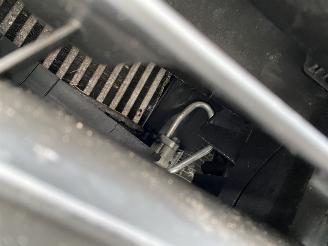 Renault Clio 0.9 TCe Limited picture 18