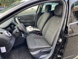 Renault Clio 0.9 TCe Limited picture 6