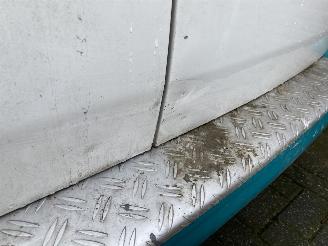 Volkswagen Transporter 2.0 TDi L2H1 Trentline 75KW 77DKM picture 38