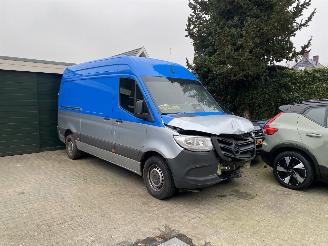 Mercedes Sprinter 3151.9  CDi L2 WB 367 cm Pro HD picture 2