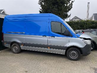 damaged commercial vehicles Mercedes Sprinter 3151.9  CDi L2 WB 367 cm Pro HD 2024/5