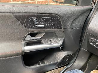 Mercedes EQA 250+ AMG Line Pano Limited 71 KWh picture 61