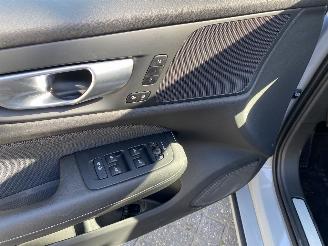 Volvo V-60 2.0 B4 Plus Bright Mild Hybrid picture 33