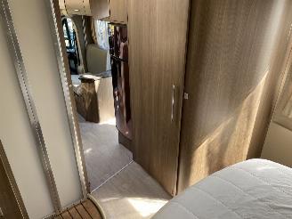 Challenger  Challeger Mageo 118EB/119 Queensbed en hefbed picture 19