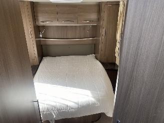 Challenger  Challeger Mageo 118EB/119 Queensbed en hefbed picture 15