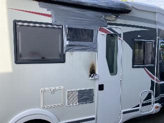 Challenger  Challeger Mageo 118EB/119 Queensbed en hefbed picture 10