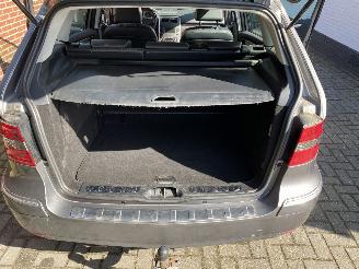 Mercedes B-klasse 180 Business Class bak en motor uitgevallen picture 25