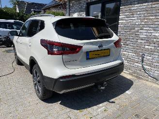 Nissan Qashqai Automaat 1.3 117KW DIG-T N-Connecta picture 5