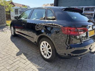 Audi A3 Automaat SPORTBACK 1.2 TFSI Attraction 5drs vaste prijs picture 18