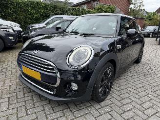 Mini Cooper Automaat 1.5 Chilli/Mary-Lebone Vaste prijs picture 6