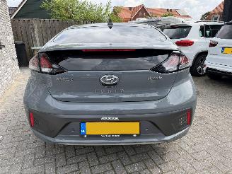 Hyundai Ioniq Premium EV 38 KWh picture 3