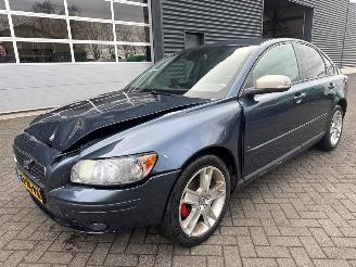 Coche accidentado Volvo S-40 1.8 16V Sedan 4Dr Benzine 1.798cc 92kW (125pk) FWD 2007/5