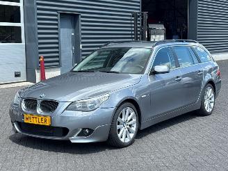 uszkodzony samochody osobowe BMW 5-serie 523i 24V Combi/o  Benzine 2.497cc 130kW (177pk) RWD 2005/4