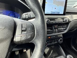 Ford Kuga 1.5 EcoBoost 12V 120 SUV  Benzine 1.496cc 88kW (120pk) FWD picture 26