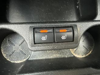 Lada Kalina 1.6 Hatchback  Benzine 1.597cc 72kW (98pk) FWD picture 17