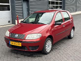 Avarii autoturisme Fiat Punto 1.2 60 S Hatchback  Benzine 1.242cc 44kW (60pk) FWD 2007/5