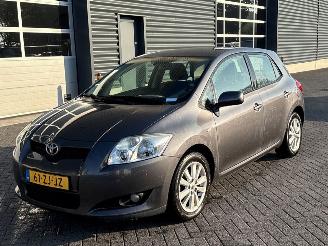 damaged passenger cars Toyota Auris 1.6 Dual VVT-i 16V Hatchback  Benzine 1.598cc 91kW (124pk) FWD 2008/2