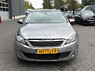 Peugeot 308 1.2 12V e-THP PureTech 130 Combi/o 4Dr Benzine 1.199cc 96kW (131pk) FWD picture 8