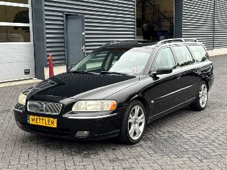 Schadeauto Volvo V-70 2.4 20V 170 Combi/o  Benzine 2.435cc 125kW (170pk) FWD 2005/6