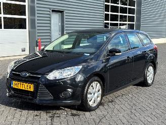 Coche accidentado Ford Focus 1.6 SCTi 16V Combi/o  Benzine 1.596cc 110kW (150pk) FWD 2012/1