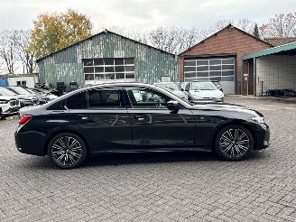 BMW 3-serie 330i xDrive 2.0 TwinPower Turbo 16V Sedan 4Dr Benzine 1.998cc 180kW (245pk) 4x4 picture 6