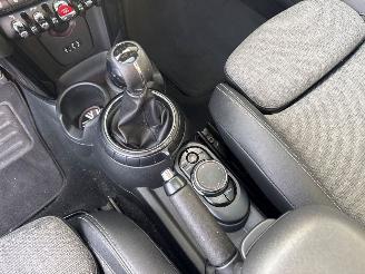 Mini Cooper S 2.0 16V Cooper S Hatchback 2Dr Benzine 1.998cc 141kW (192pk) FWD picture 18