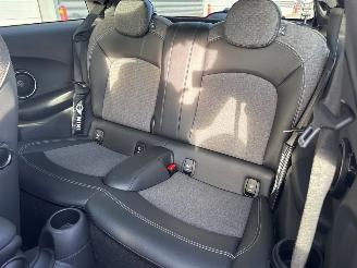 Mini Cooper S 2.0 16V Cooper S Hatchback 2Dr Benzine 1.998cc 141kW (192pk) FWD picture 11