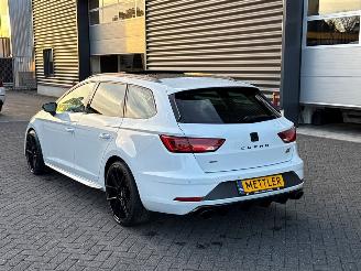 Seat Leon ST 2.0 TSI Cupra 300 16V 4Drive Combi/o 4Dr Benzine 1.984cc 221kW (300pk) 4x4 picture 3