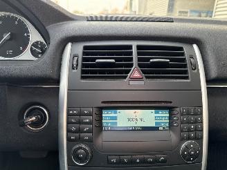 Mercedes B-klasse 2.0 B-180 CDI 16V Hatchback  Diesel 1.991cc 80kW (109pk) FWD picture 14