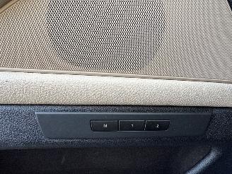 BMW 5-serie 523i 24V Sedan 4Dr Benzine 2.979cc 150kW (204pk) RWD picture 21