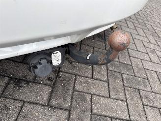 Suzuki Splash 1.0 12V MPV  Benzine 996cc 50kW (68pk) FWD picture 20