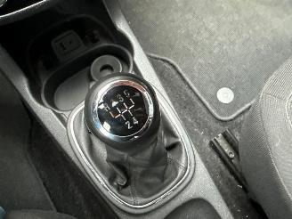 Opel Corsa 1.2 16V LPG Hatchback   1.229cc 63kW (86pk) FWD picture 17