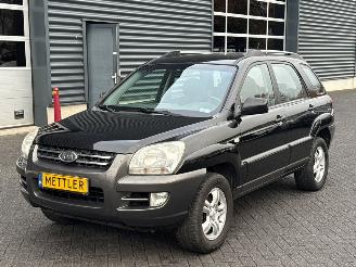 Unfallwagen Kia Sportage 2.0 CVVT 16V 4x2 Jeep/SUV  Benzine 1.975cc 104kW (141pk) FWD 2006/5