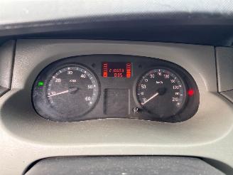 Renault Trafic 1.9 dCi 100 16V Bestel  Diesel 1.870cc 74kW (101pk) FWD picture 13