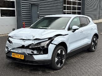 Coche accidentado Volvo EX30 Single Motor Extended Range 69 kWh SUV  Elektrisch  200kW (272pk) RWD 2025/5