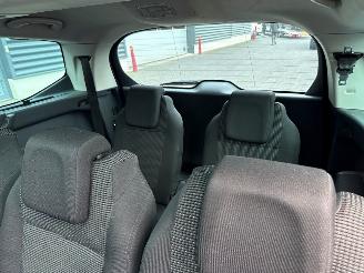 Peugeot 5008 1.6 THP 16V MPV  Benzine 1.598cc 115kW (156pk) FWD picture 10