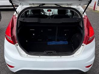 Ford Focus 1.4 16V Hatchback  Benzine 1.388cc 71kW (97pk) FWD picture 9