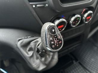 Iveco New daily 33S13, 35C13, 35S13 Bestel  Diesel 2.287cc 93kW (126pk) RWD picture 17