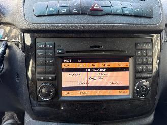 Mercedes Viano 3.0 CDI V6 24V Euro 5 MPV  Diesel 2.987cc 165kW (224pk) RWD picture 16