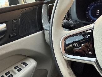 Volvo Xc-60 2.0 T6 16V Recharge, Twin Engine AWD SUV  Elektrisch Benzine 1.969cc 257kW (349pk) 4x4 2022-01 (UZH1; UZH4) B4204T52 picture 20