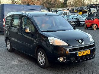 Peugeot Partner 1.6 16V Phase 1 MPV  Benzine 1.587cc 80kW (109pk) FWD picture 7