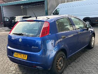 Fiat Grande Punto 1.4 Hatchback  Benzine 1.368cc 57kW (77pk) FWD picture 5