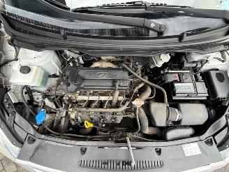 Hyundai I-20 1.2i 16V Hatchback  Benzine 1.248cc 57kW (77pk) FWD picture 20