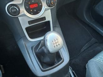 Ford Fiesta 1.25 16V Hatchback  Benzine 1.242cc 60kW (82pk) FWD picture 17