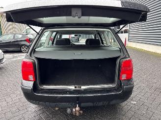 Volkswagen Passat 1.8 20V Combi/o  Benzine 1.781cc 92kW (125pk) FWD picture 9