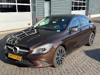 skadebil auto Mercedes Cla-klasse 2.2 CLA-200 CDI, 200 d 16V Combi/o  Diesel 2.143cc 100kW (136pk) FWD 2016/3