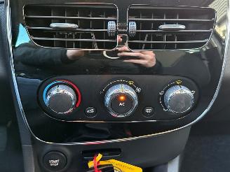 Renault Clio 0.9 Energy TCE 90 12V Hatchback 4Dr Benzine 898cc 66kW (90pk) FWD picture 16